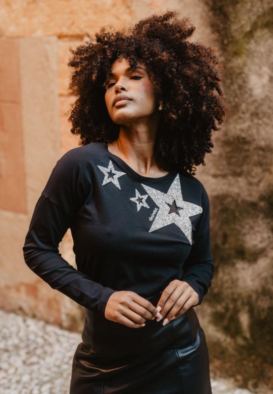 CAMISETA ESTRELLAS PLATEADAS