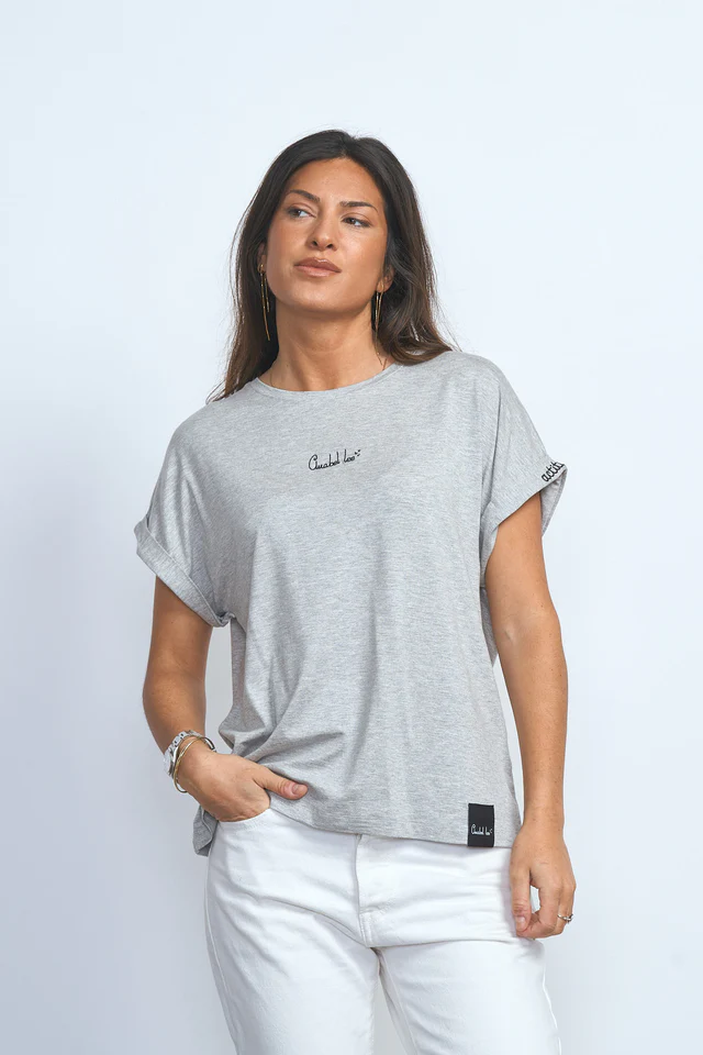 CAMISETA BÁSICA GRIS