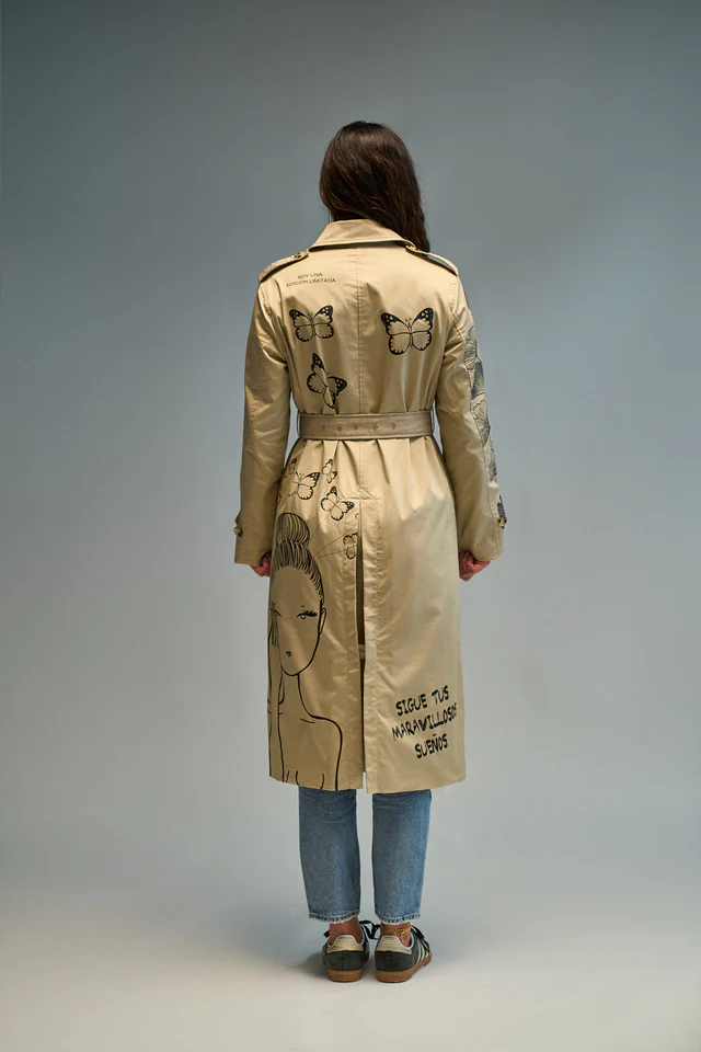 TRENCH SOÑADORA
