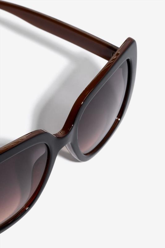GAFAS DE SOL NEGRAS